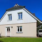 Feriehus Seepferdchen, 14b, Haus Zingst 14b *