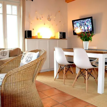 Seepferdchen, 14b, Haus Zingst 14b بيت للعطل