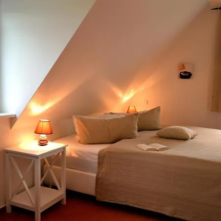 بيت للعطل Seepferdchen, 14b, Haus Zingst 14b *