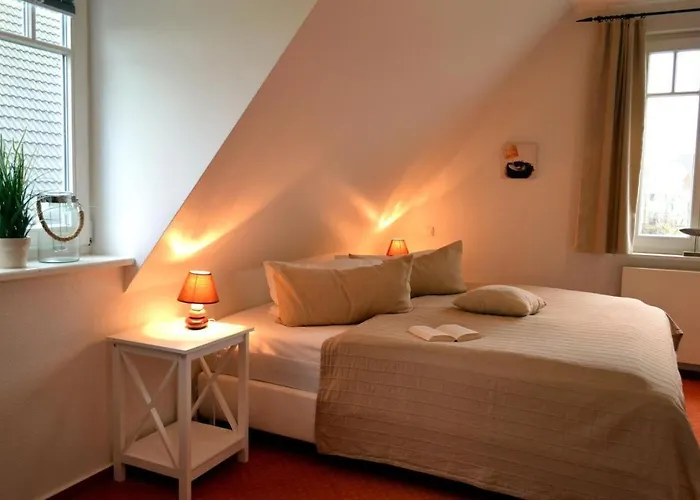 بيت للعطل Seepferdchen, 14b, Haus Zingst 14b *